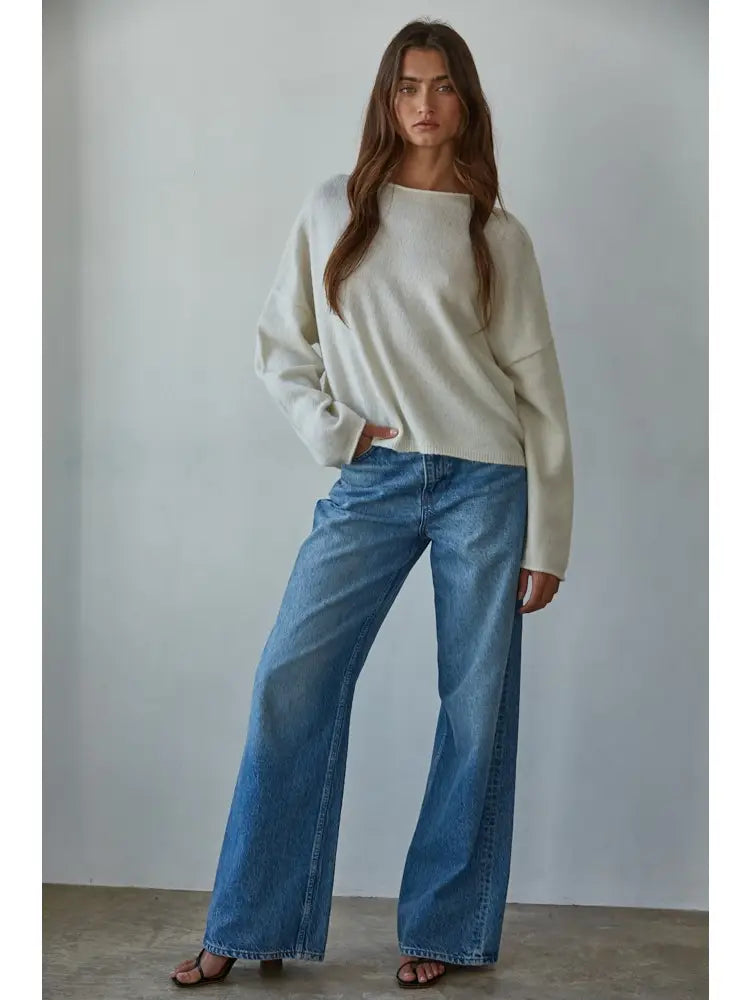 White Rolled Round Neck Pullover Top